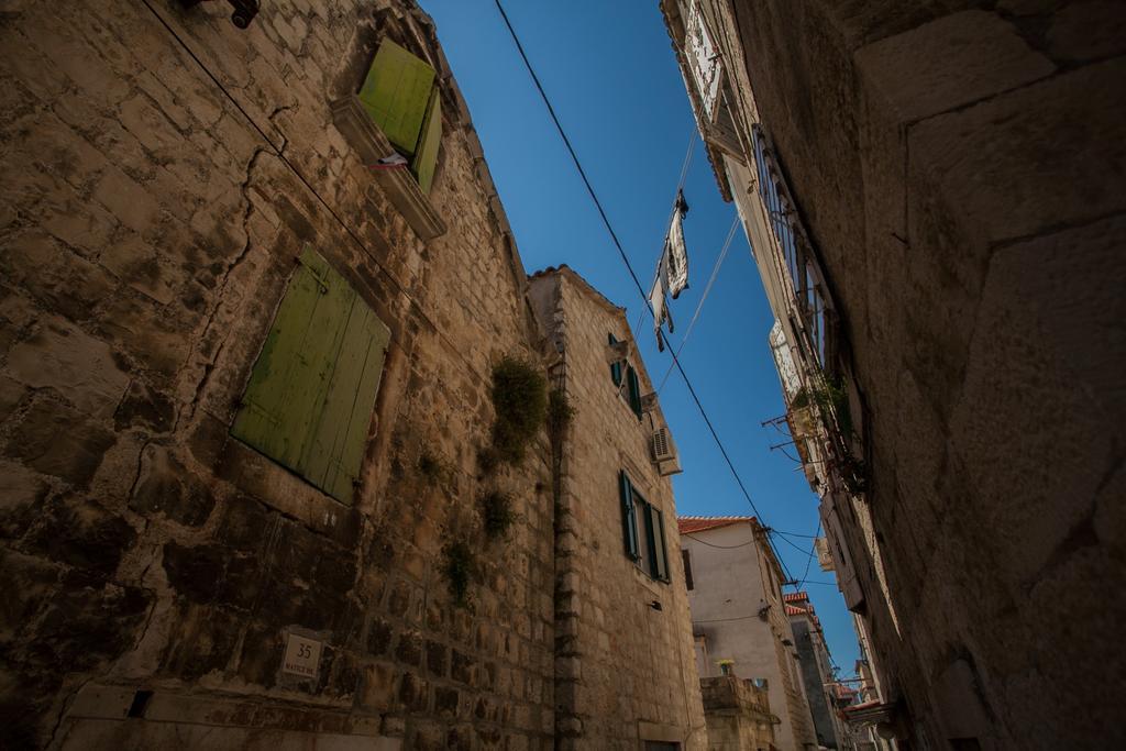 Guesthouse Ana Trogir Old Town Exterior photo